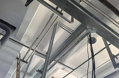 甘南如何简化复杂布线？电缆桥架可集中管理！